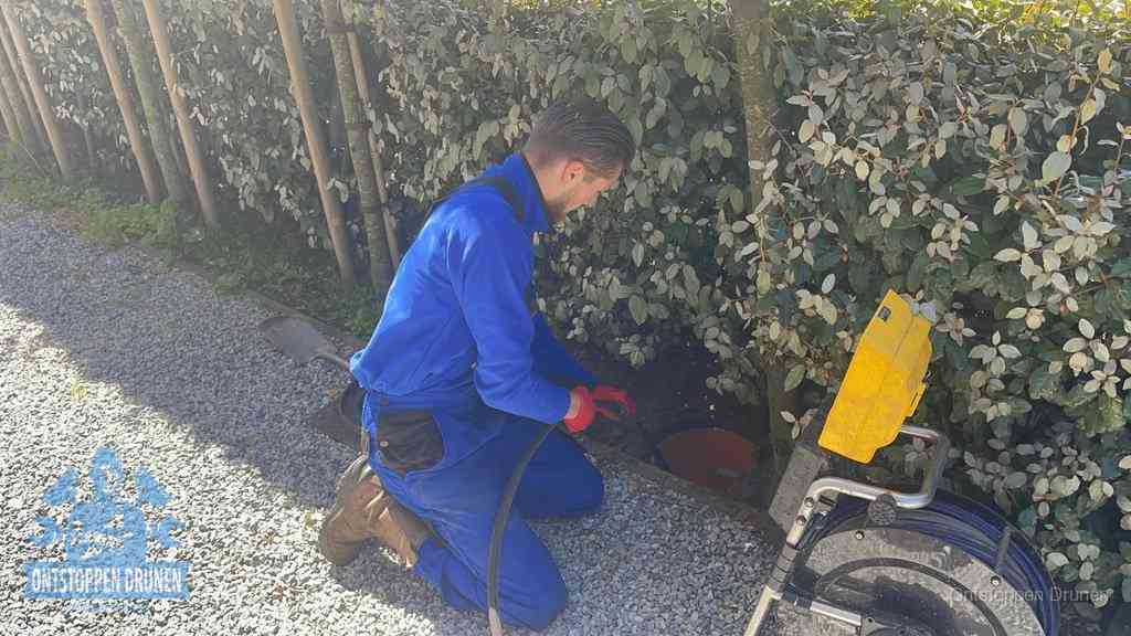 Werkwijze riool ontstoppen in Drunen